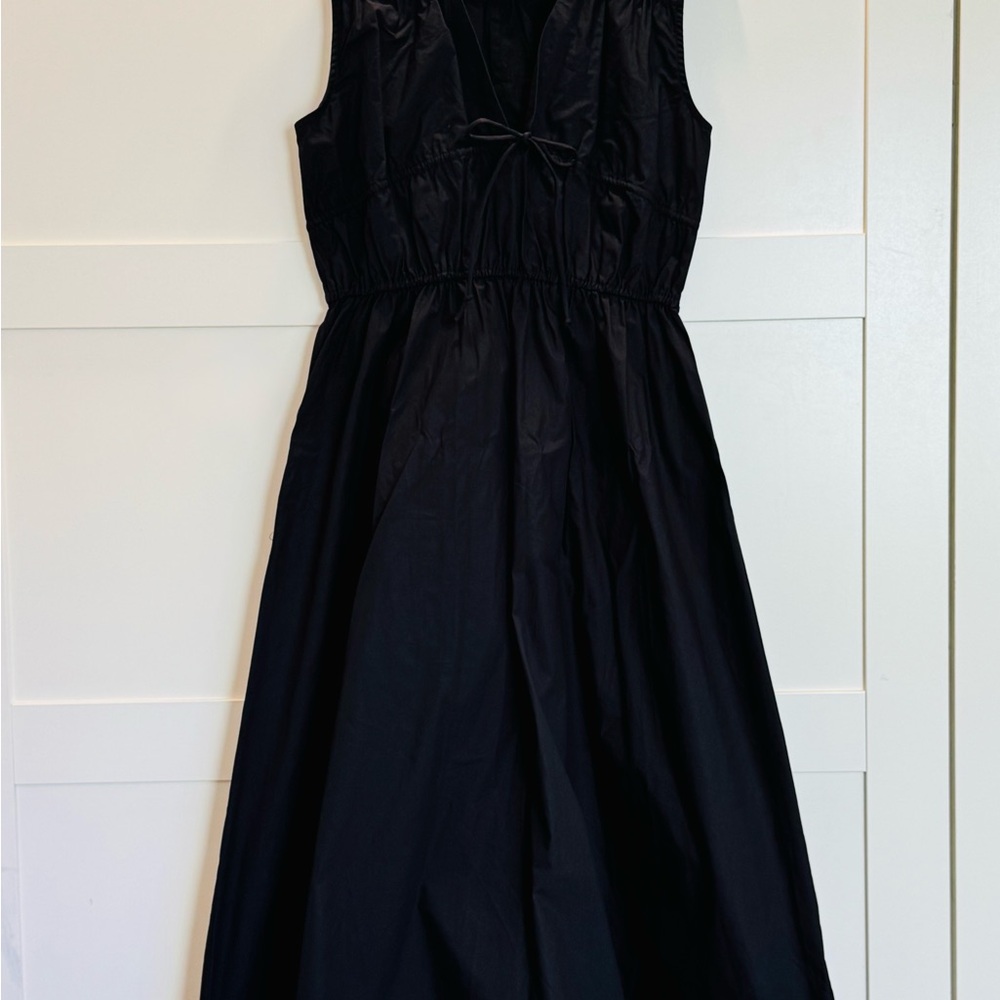 Mod Ref Black Sleeveless Dress